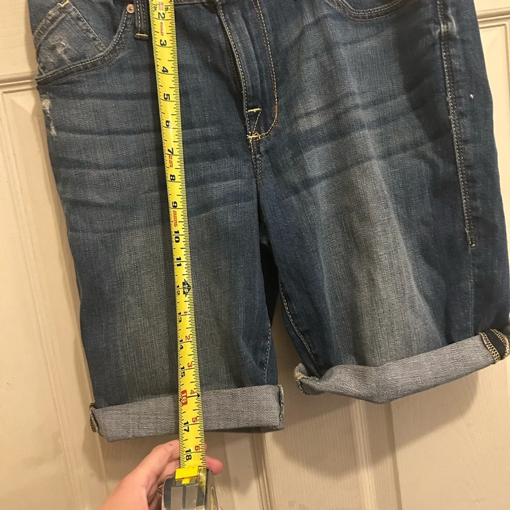 Rock & Republic Mid Rise Bermuda Denim Shorts - size 10 - Picture 13 of 16